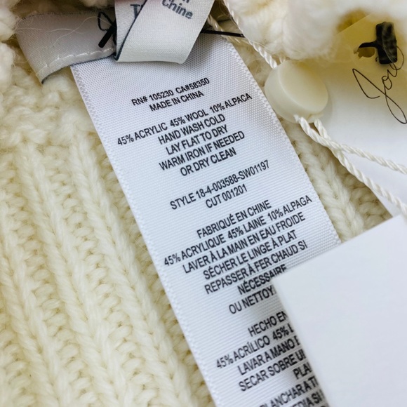 - Joie “Macia” Pom Pom Beanie - Picture 4 of 5